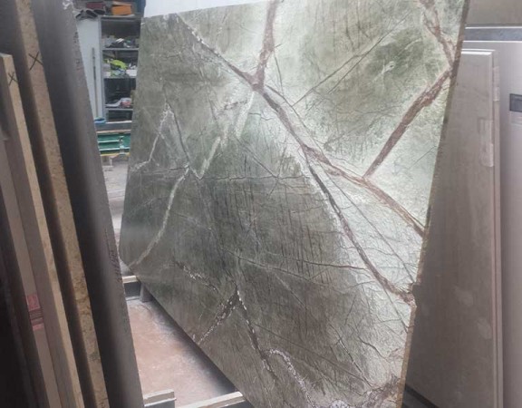 green-forest-marbre-aquitaine-granits